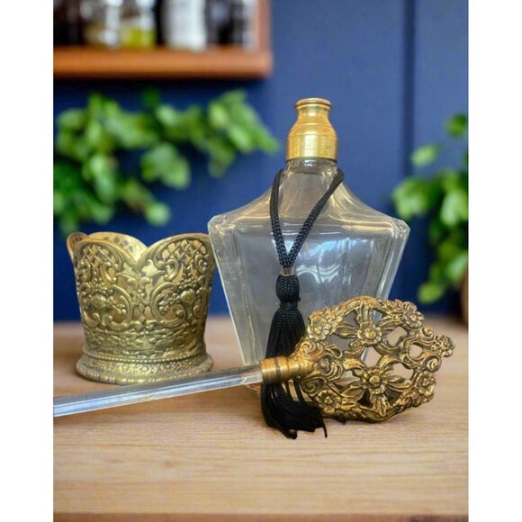 19th Century Vintage Perfume/Tincture Bottle‎ - Picture 1 of 6